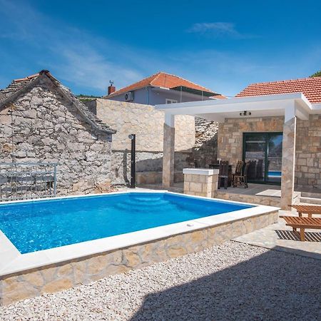 Villa Oaza Primosten With Heated Pool Exterior photo