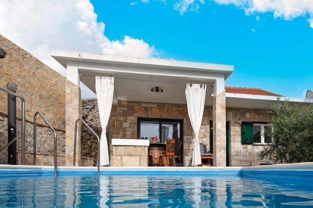 Villa Oaza Primosten With Heated Pool Exterior photo