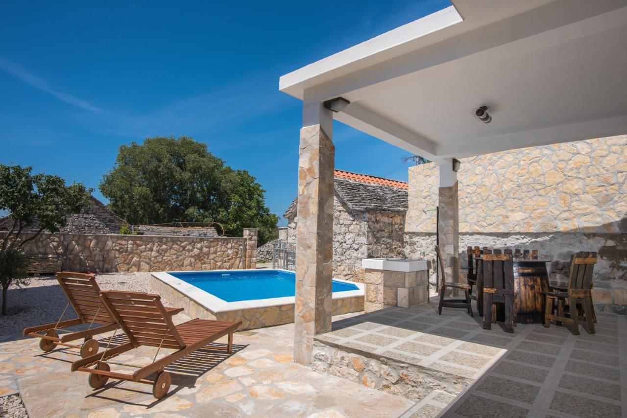 Villa Oaza Primosten With Heated Pool Exterior photo